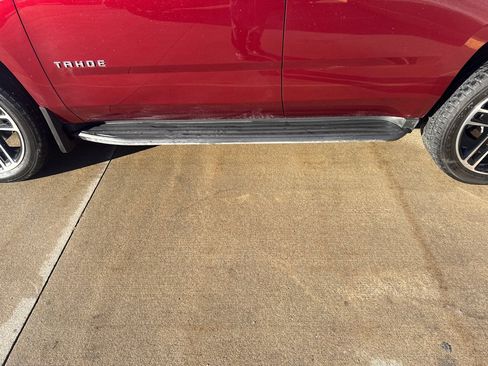 Used 2020 Chevrolet Tahoe LT w/ Luxury Package image 12