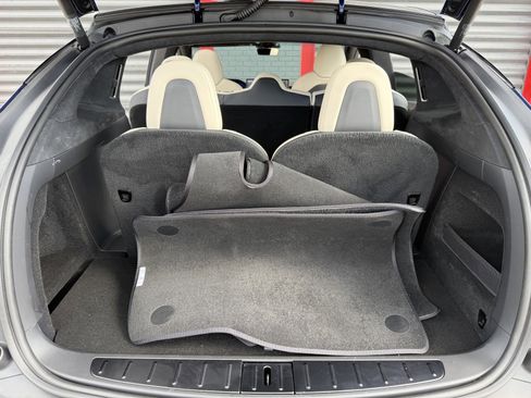 Used 2023 Tesla Model X image 20