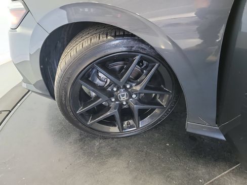 Used 2024 Honda Civic Sport image 29