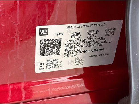 Used 2025 Buick Enclave Avenir FWD image 36