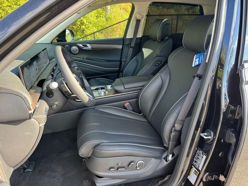 New 2026 Genesis GV80 2.5T Prestige image 19