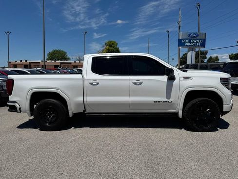 Used 2023 GMC Sierra 1500 Denali w/ Denali Reserve Package AWD/4WD image 2