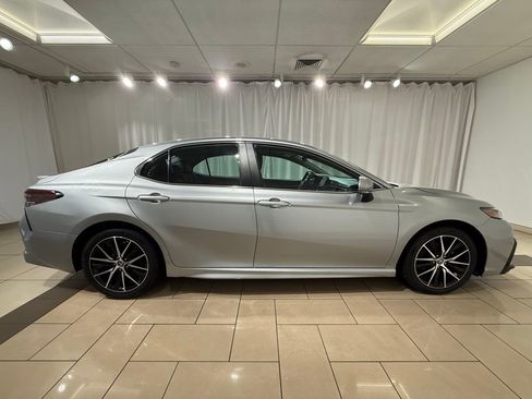 Certified 2024 Toyota Camry SE image 6