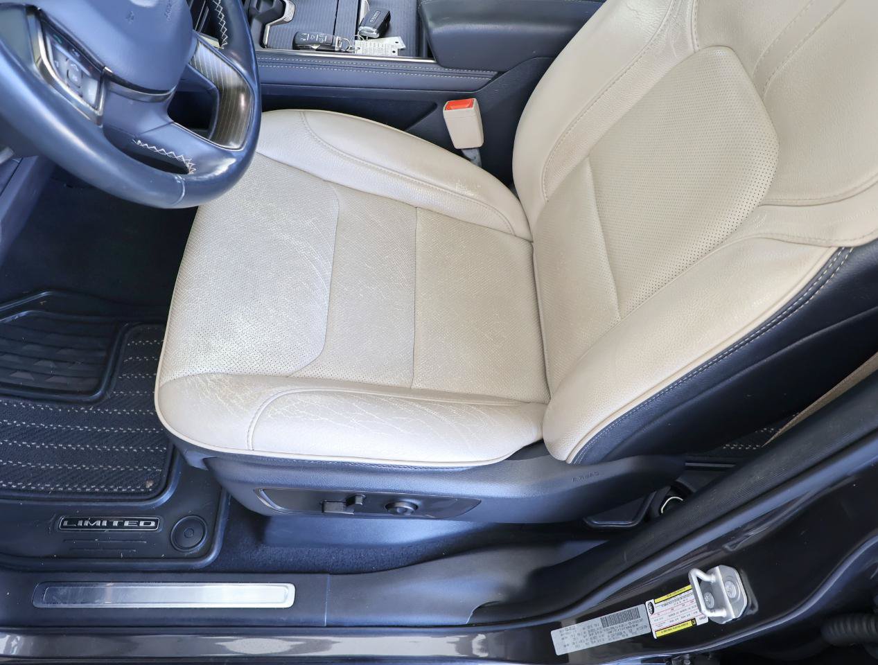 Used 2019 RAM 1500 Limited AWD/4WD image 46