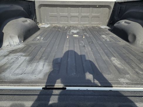Used 2023 RAM 2500 Laramie AWD/4WD image 33