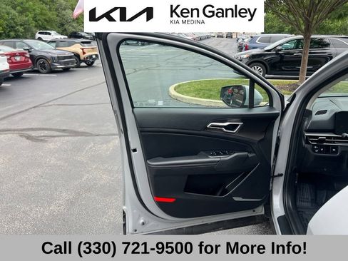 Certified 2026 Kia Sportage EX FWD image 26