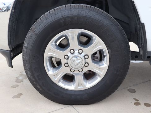 Used 2026 RAM 2500 Big Horn AWD/4WD image 27