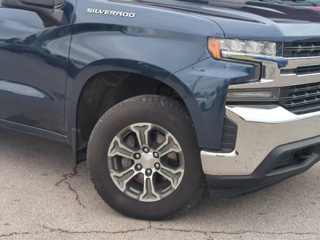 Used 2020 Chevrolet Silverado 1500 LT w/ All-Star Edition AWD/4WD image 2