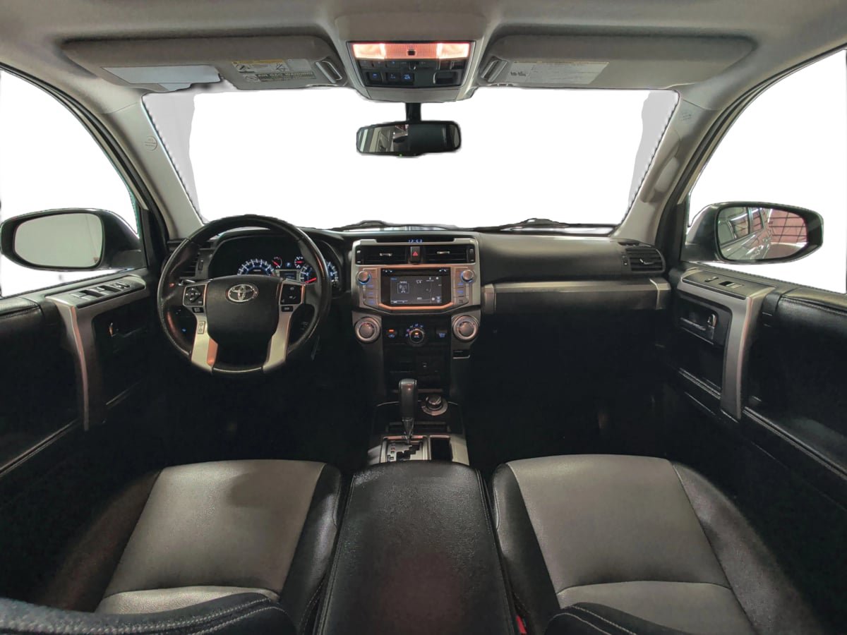 Used 2015 Toyota 4Runner SR5 Premium AWD/4WD image 28