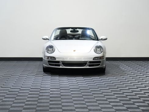 Used 2008 Porsche 911 Carrera 4S image 4
