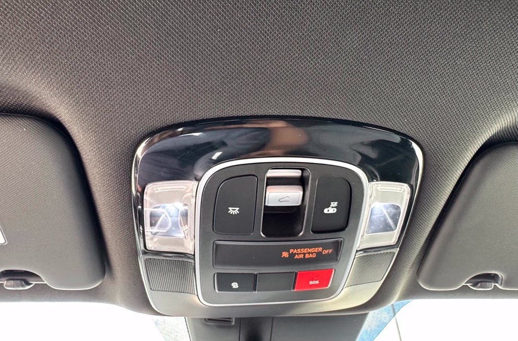 Used 2023 Hyundai Santa Cruz SEL Premium AWD/4WD image 34