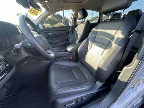 Used 2024 Honda Accord Touring image 17