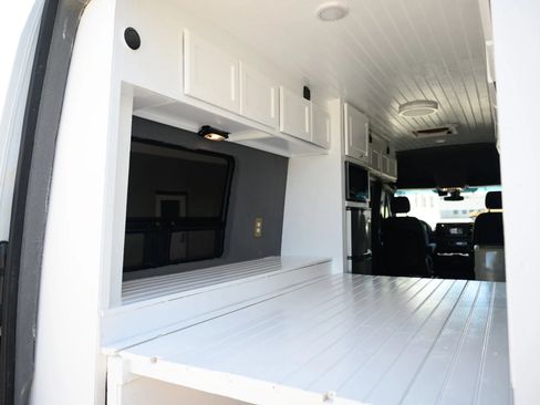 Used 2019 Mercedes-Benz Sprinter 170 image 20