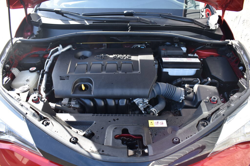 Used 2021 Toyota C-HR Limited FWD image 27