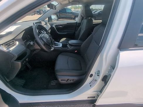 Certified 2025 Toyota RAV4 XLE FWD image 12