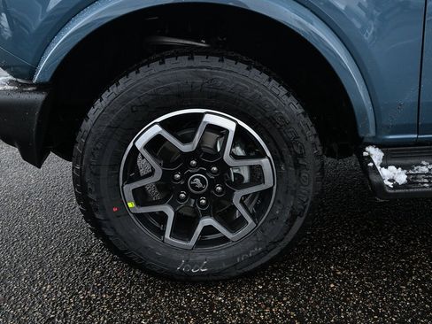 New 2025 Ford Bronco Outer Banks image 12