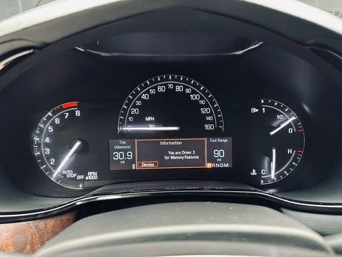 Used 2018 Cadillac CTS Luxury RWD image 32