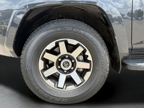 Used 2024 Toyota 4Runner TRD Off-Road image 12