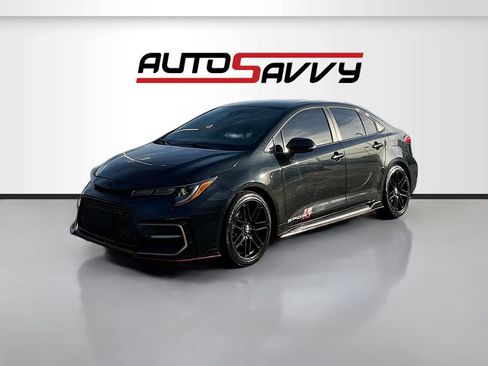 Used 2022 Toyota Corolla SE w/ Carpet Mat Package (TMS) image 3