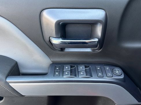Used 2019 Chevrolet Silverado 2500 LT w/ LT Convenience Package AWD/4WD image 10