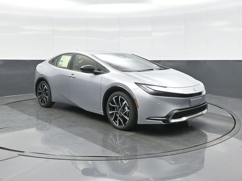 New 2026 Toyota Prius Plug-In Hybrid image 1