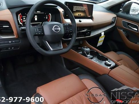 New 2026 Nissan Rogue Platinum w/ Platinum Premium Package AWD/4WD image 11