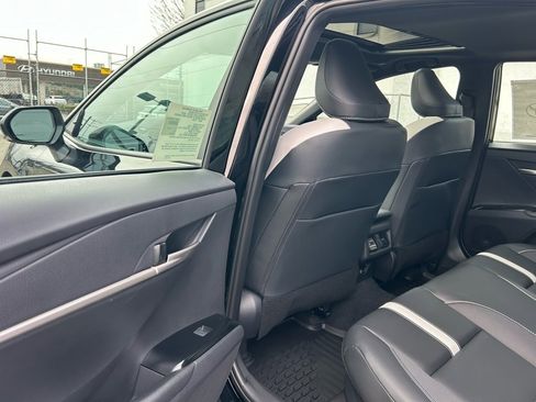 New 2026 Toyota Camry Hybrid image 11