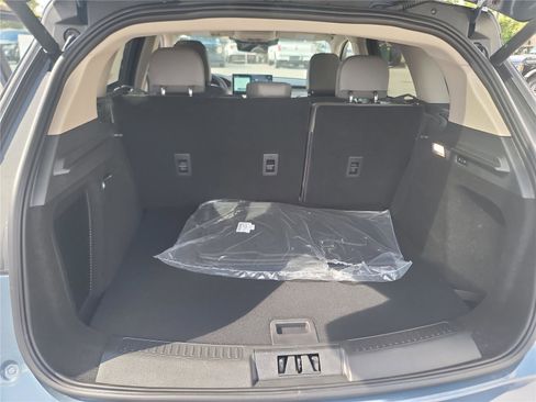 New 2026 Lincoln Corsair Premiere image 14