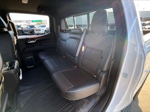 Used 2022 GMC Sierra 1500 Denali w/ Technology Package image 21