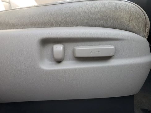 Used 2015 Honda Pilot EX-L image 32