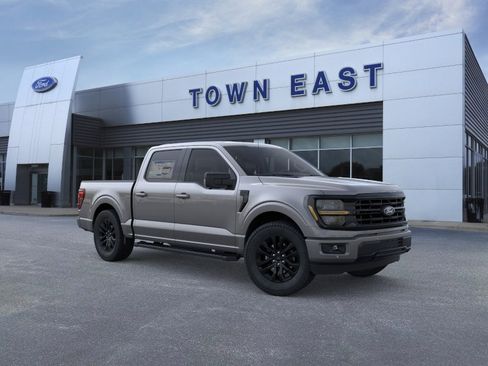 New 2026 Ford F150 XLT w/ Equipment Group 302A MID RWD image 7