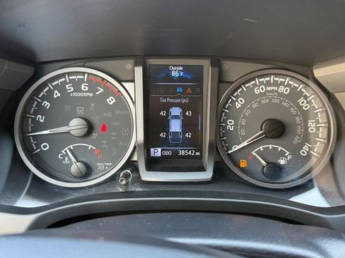 Used 2023 Toyota Tacoma TRD Pro AWD/4WD image 20