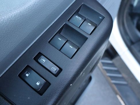 Used 2012 Ford F550 XL w/ Payload Upgrade Pkg image 34