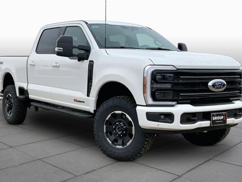New 2026 Ford F250 Platinum w/ Tremor Off-Road Package AWD/4WD image 2