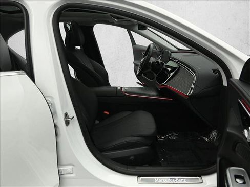 Certified 2025 Mercedes-Benz E 350 4MATIC Sedan image 29