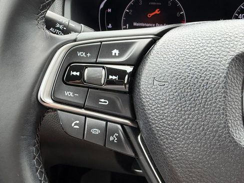 Used 2018 Honda Accord EX-L image 5
