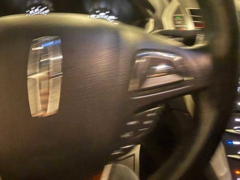 Used 2015 Lincoln MKZ AWD w/ Equipment Group 102A Reserve image 30