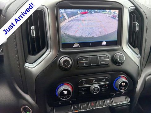 Used 2022 Chevrolet Silverado 1500 LT RWD image 16