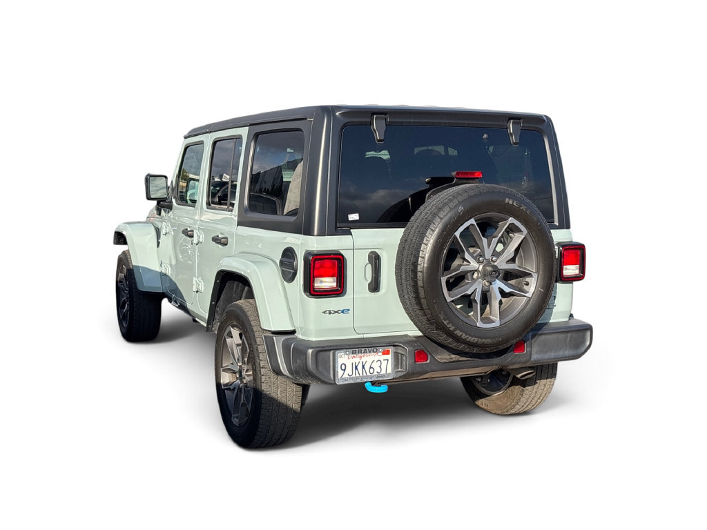Used 2024 Jeep Wrangler Unlimited w/ Convenience Group AWD/4WD image 6