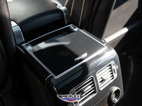 Used 2018 Land Rover Range Rover Long Wheelbase Supercharged image 23