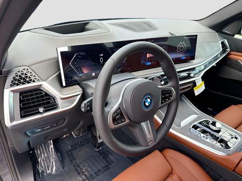 New 2026 BMW X5 xDrive50e w/ Executive Package AWD/4WD image 27