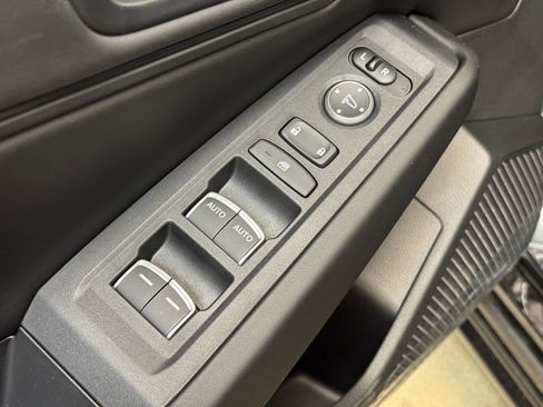New 2025 Honda Accord EX-L image 10