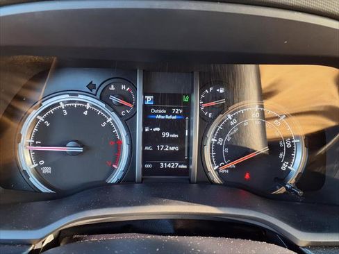Used 2024 Toyota 4Runner TRD Off-Road Premium w/ Moonroof Package AWD/4WD image 21