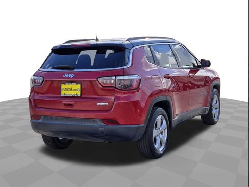 Used 2018 Jeep Compass Latitude w/ Safe & Security Group image 4