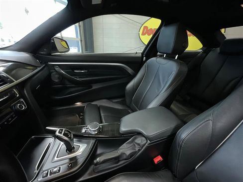 Used 2019 BMW 430i xDrive Coupe w/ Convenience Package image 12