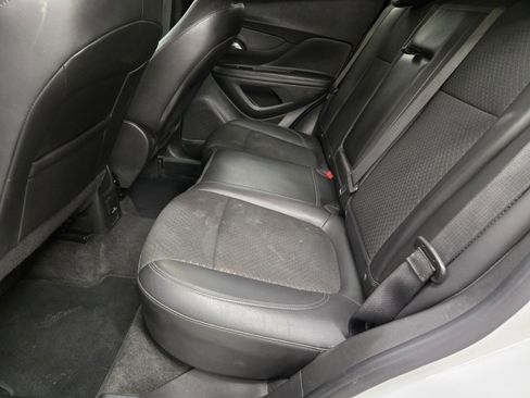 Used 2021 Buick Encore Preferred w/ Safety Package AWD/4WD image 8