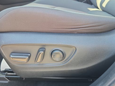 Used 2019 Toyota RAV4 XLE image 23