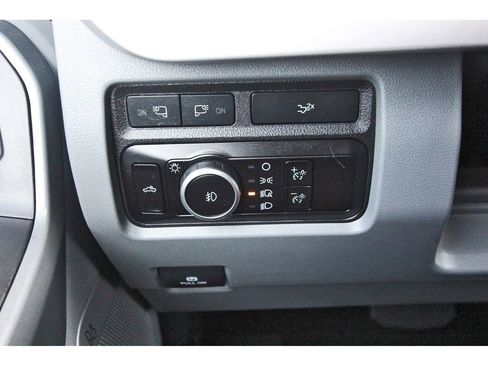 Used 2023 Ford F250 XLT w/ Tremor Off-Road Package AWD/4WD image 17