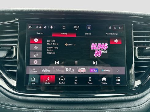 Used 2022 Dodge Durango GT AWD/4WD image 16