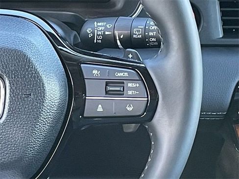 New 2025 Honda Pilot Touring image 13